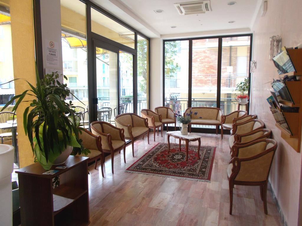 Hotel Teti Bellaria-Igea Marina Extérieur photo