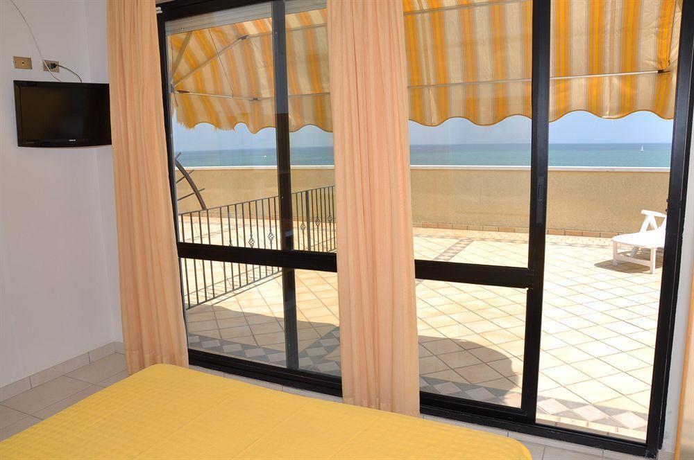 Hotel Teti Bellaria-Igea Marina Extérieur photo